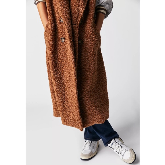 Free People Cozy Time Faux Fur Longline Vest Cashew Large NWT - Picture 15 of 15